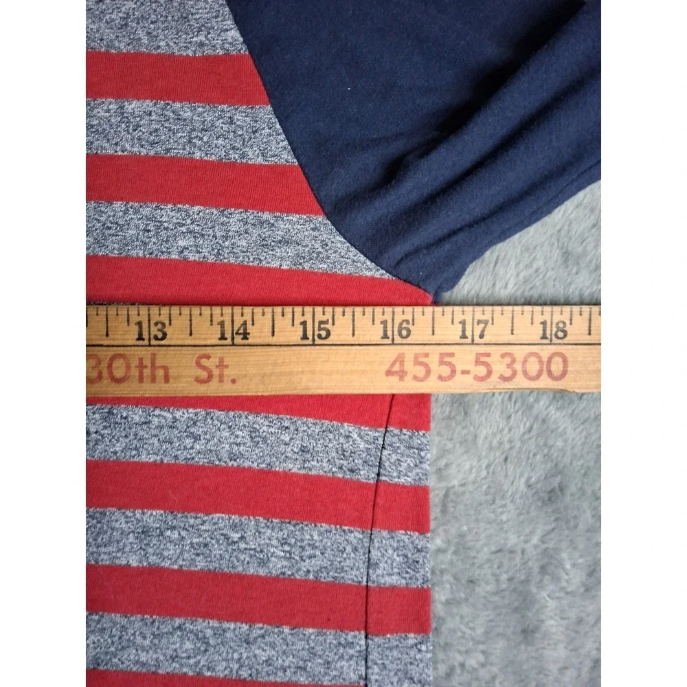 The Childrens Place Boys Blue Red Gray Stripe Long Sleeve Thermal Shirt‎ Large